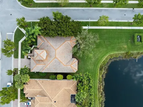 9724 Via Grandezza Wellington FL 33411