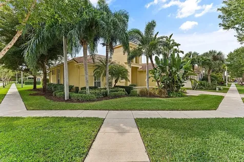 9724 Via Grandezza Wellington FL 33411