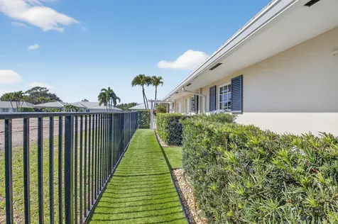 11740 N Lake Drive Boynton Beach FL 33436