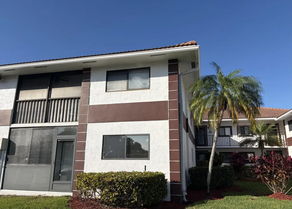 15451 Pembridge Drive Delray Beach FL 33484