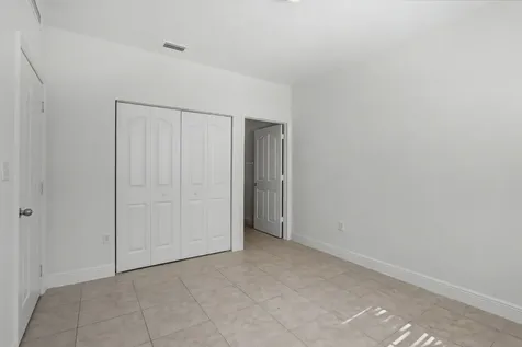 350 NE 3rd Street Delray Beach FL 33444