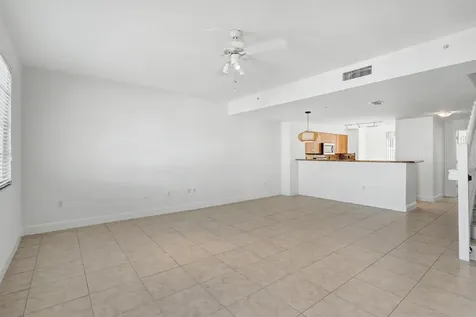 350 NE 3rd Street Delray Beach FL 33444