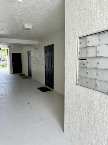803 Villa Circle Boynton Beach FL 33435
