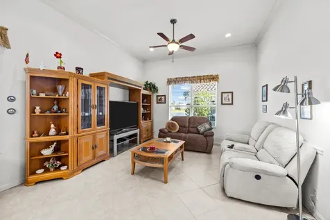 486 Blue Lake Drive Port Saint Lucie FL 34986