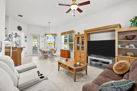 486 Blue Lake Drive Port Saint Lucie FL 34986