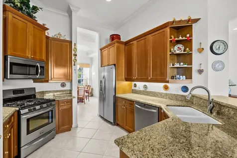 486 Blue Lake Drive Port Saint Lucie FL 34986