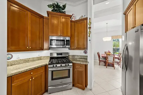 486 Blue Lake Drive Port Saint Lucie FL 34986