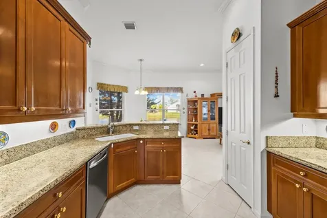486 Blue Lake Drive Port Saint Lucie FL 34986