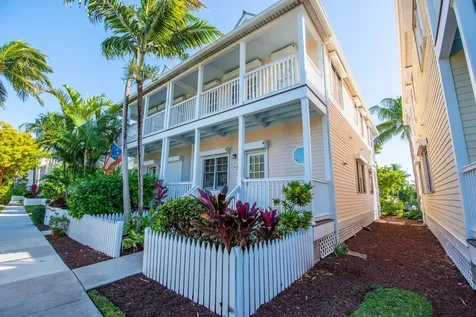 7073 Hawks Cay Boulevard Duck Key FL 33050
