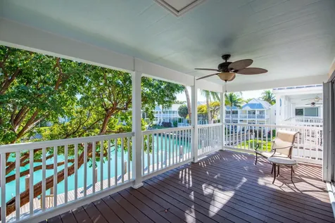 7073 Hawks Cay Boulevard Duck Key FL 33050