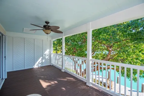 7073 Hawks Cay Boulevard Duck Key FL 33050