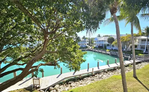 7073 Hawks Cay Boulevard Duck Key FL 33050