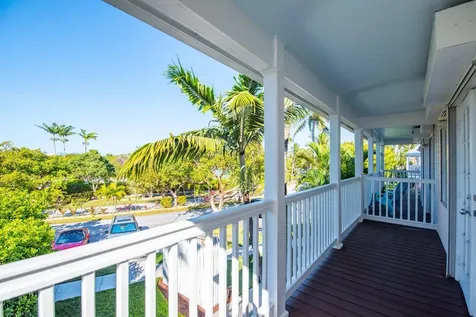 7073 Hawks Cay Boulevard Duck Key FL 33050