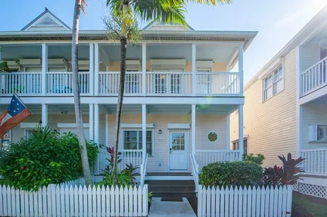 7073 Hawks Cay Boulevard Duck Key FL 33050