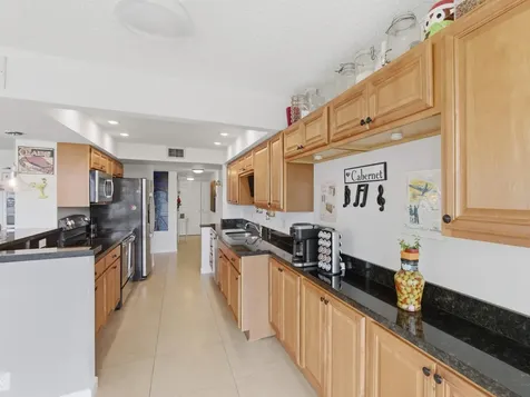 800 Jeffery Street Boca Raton FL 33487