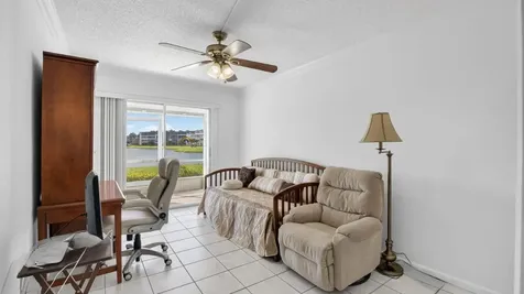 1056 Guildford D Boca Raton FL 33434