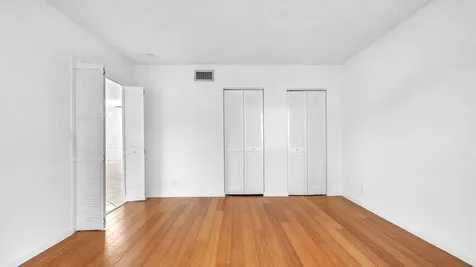 6125 Old Court Road Boca Raton FL 33433