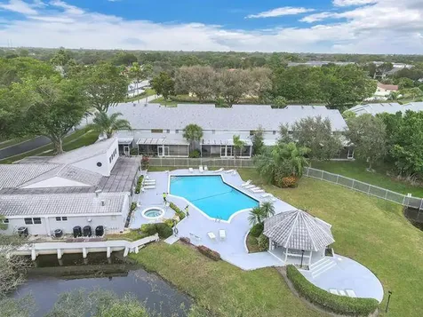 6125 Old Court Road Boca Raton FL 33433