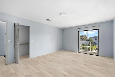 326 W Pine Street Lantana FL 33462