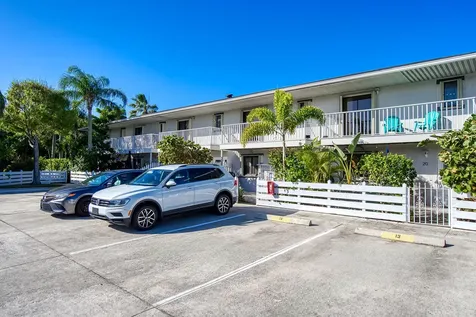 326 W Pine Street Lantana FL 33462