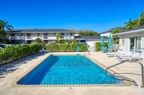 326 W Pine Street Lantana FL 33462
