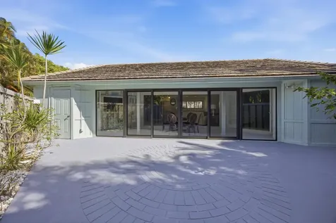 1127 E Seminole Avenue Jupiter FL 33477