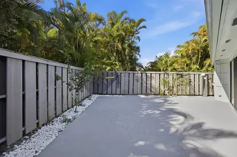 1127 E Seminole Avenue Jupiter FL 33477