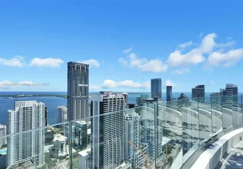 55 Sw 9th Street Miami FL 33130