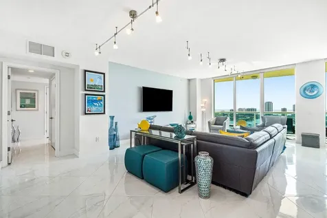 2640 Lake Shore Drive Riviera Beach FL 33404