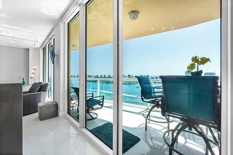 2640 Lake Shore Drive Riviera Beach FL 33404