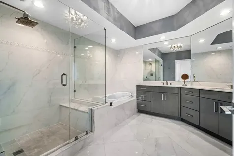 2640 Lake Shore Drive Riviera Beach FL 33404