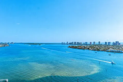 2640 Lake Shore Drive Riviera Beach FL 33404
