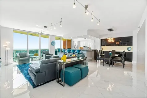 2640 Lake Shore Drive Riviera Beach FL 33404