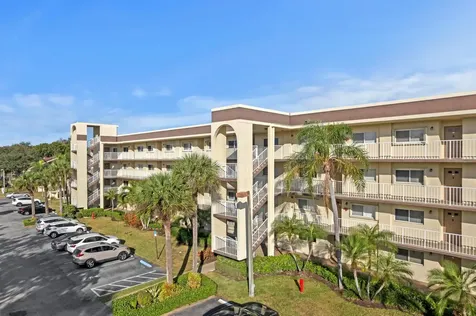 4735 Lucerne Lakes Boulevard Lake Worth FL 33467