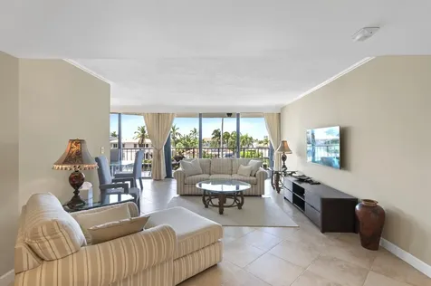 899 Jeffery Street Boca Raton FL 33487