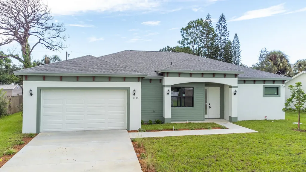 1143 SW Estaugh Avenue Port Saint Lucie FL 34953