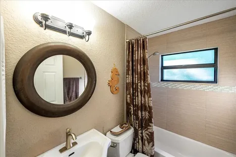 2758 Sw District Avenue Port Saint Lucie FL 34953