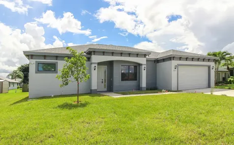 850 SW Abingdon Avenue Port Saint Lucie FL 34953