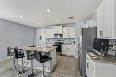 10957 Sw Pacini Way Port Saint Lucie FL 34987