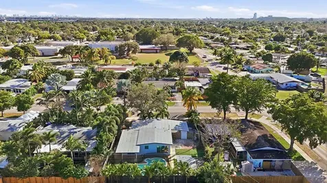 3481 Sw 20th Street Fort Lauderdale FL 33312