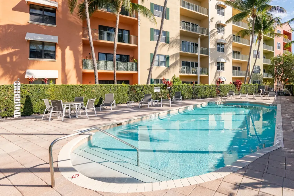 1650 Presidential Way West Palm Beach FL 33401