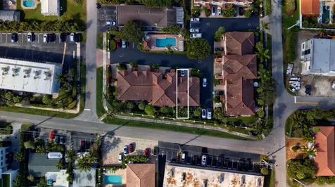 1998 Ne 7th Street Deerfield Beach FL 33441