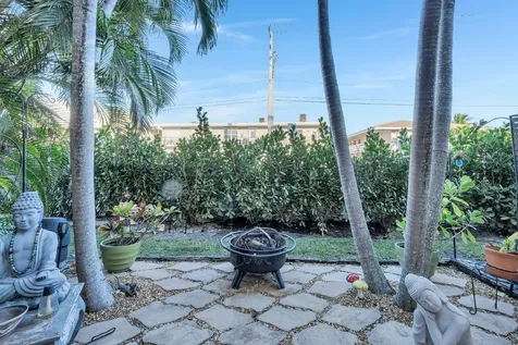 1998 Ne 7th Street Deerfield Beach FL 33441
