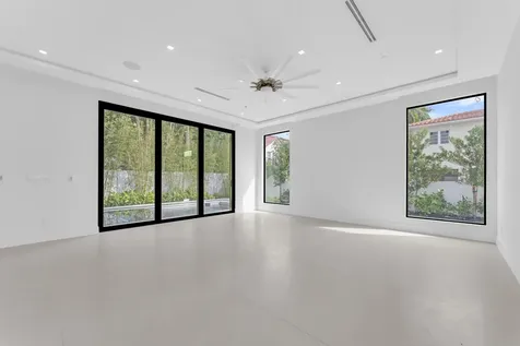 913 Denery Lane Delray Beach FL 33483