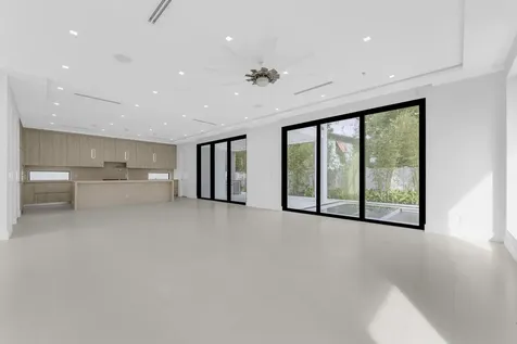 913 Denery Lane Delray Beach FL 33483