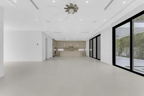 913 Denery Lane Delray Beach FL 33483