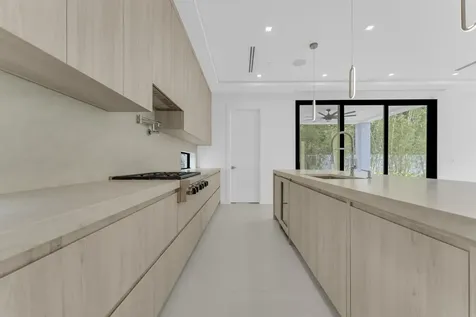 913 Denery Lane Delray Beach FL 33483