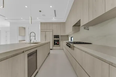 913 Denery Lane Delray Beach FL 33483