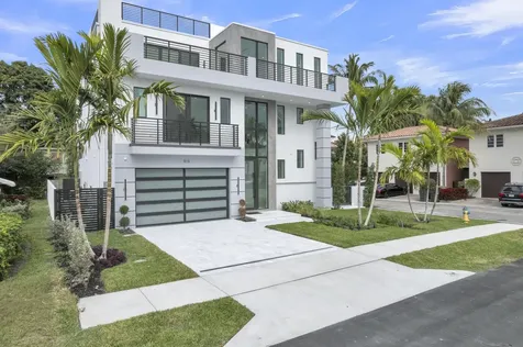 913 Denery Lane Delray Beach FL 33483