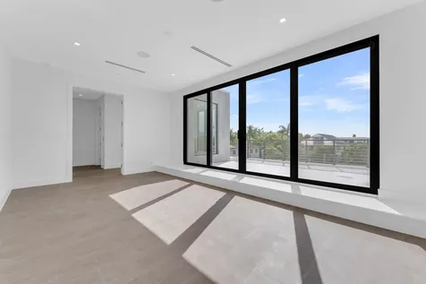 913 Denery Lane Delray Beach FL 33483